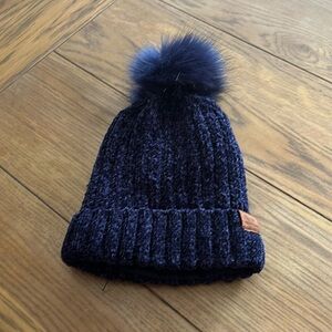 Navy Blue Knit Pom-Pom Beanie